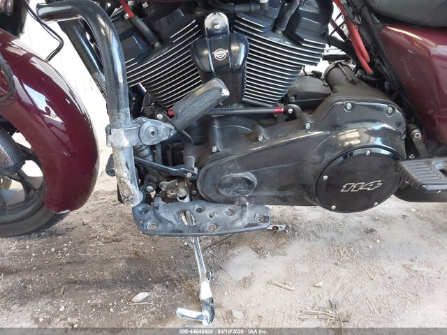 1HD1KRP19LB661096 Harley-Davidson FLHXS