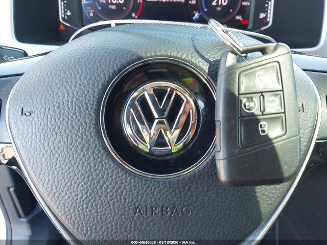 2019 VOLKSWAGEN ATLAS 1V2NR2CA8KC567987 Photo 10