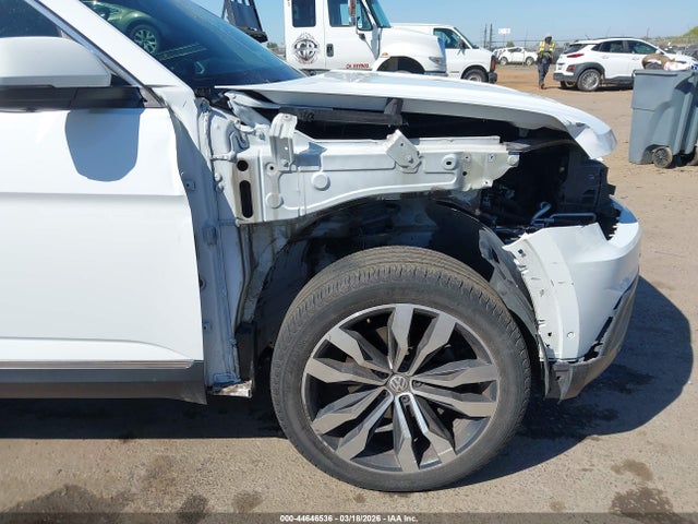 2019 VOLKSWAGEN ATLAS 1V2NR2CA8KC567987 Photo 5