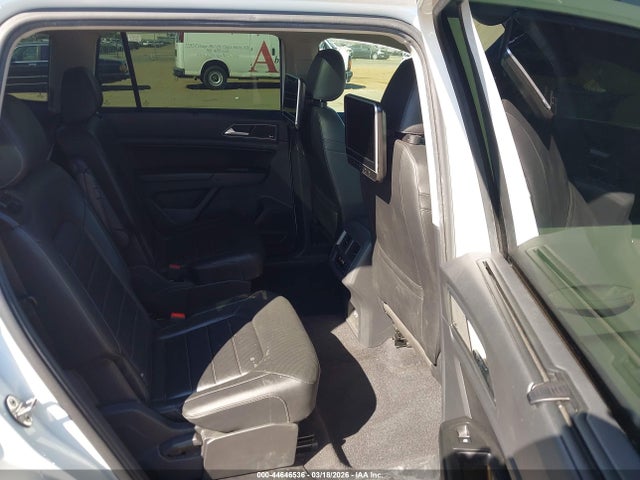 2019 VOLKSWAGEN ATLAS 1V2NR2CA8KC567987 Photo 7