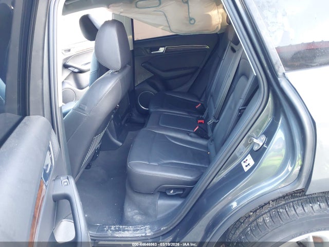 44646563 :رقم المزاد ، WA1L2AFP9HA027974 vin ، 2017 Audi Q5 2.0t Premium مزاد بيع
