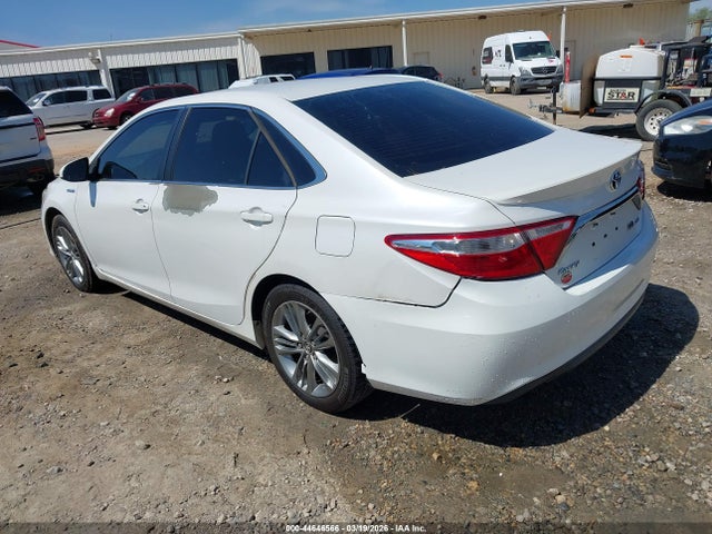 2015 TOYOTA CAMRY HYBRID 4T1BD1FK7FU156643 Photo 2