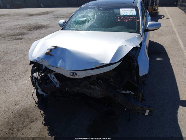 5XXGN4A79EG304470 KIA OPTIMA EX