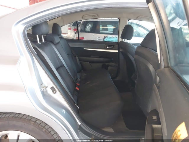 44646607 :رقم المزاد ، 4S3BMAA65A1238301 vin ، 2010 Subaru Legacy 2.5i مزاد بيع