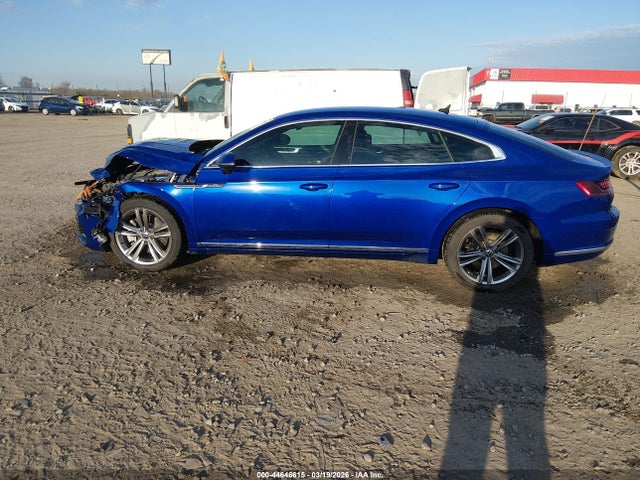 2022 Volkswagen Arteon 2.0t Se R-line მანქანა იყიდება აუქციონზე, vin: WVWSR7ANXNE009512, აუქციონის ნომერი: 44646615
