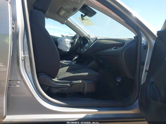 1G1ZD5ST8RF127484 Chevrolet Malibu Fwd 1lt