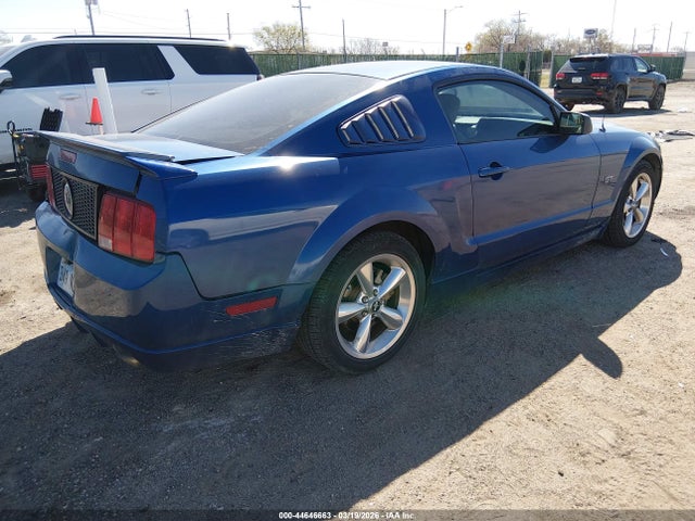 2006 FORD MUSTANG 1ZVHT82H865245780 Photo 3