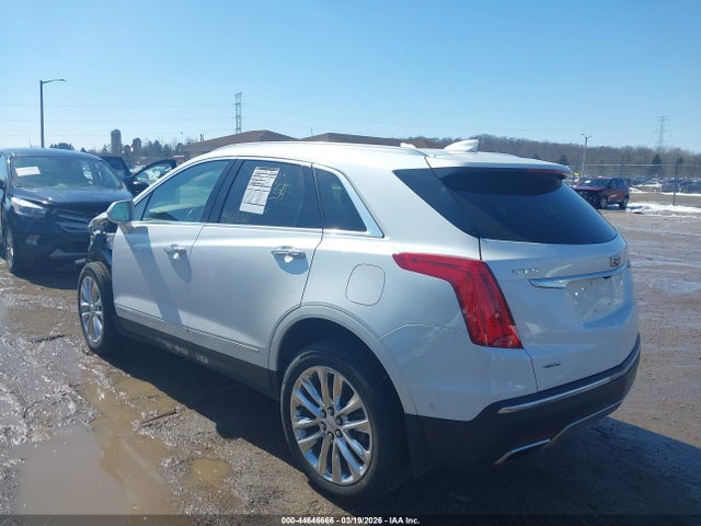 2019 CADILLAC XT5 1GYKNGRS9KZ101022 Photo 2