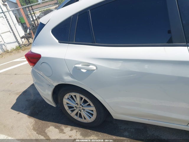 4S3GTAD65J3720906 Subaru Impreza 2.0i Premium