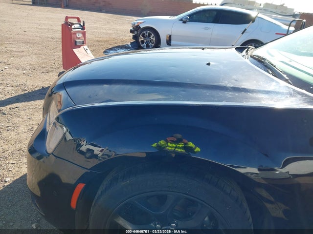 Продажа на аукционе авто 2021 Chrysler 300 300s, vin: 2C3CCABG4MH545340, номер лота: 44646701