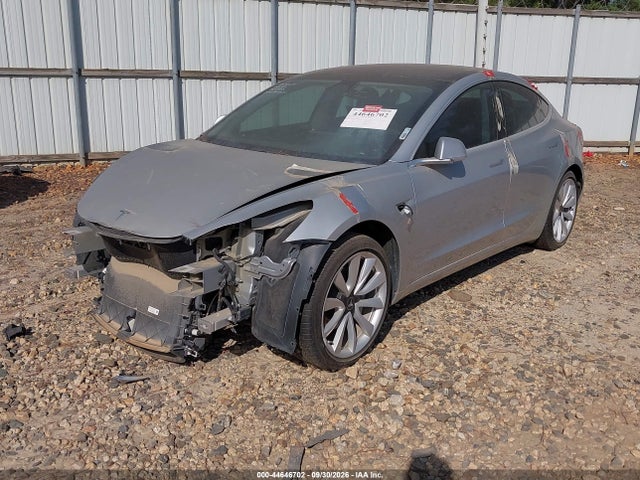Tesla Model 3 Long Range/performance 2018 5YJ3E1EBXJF121409 Image 2