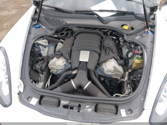 2016 PORSCHE PANAMERA WP0AA2A78GL000930 Photo 9