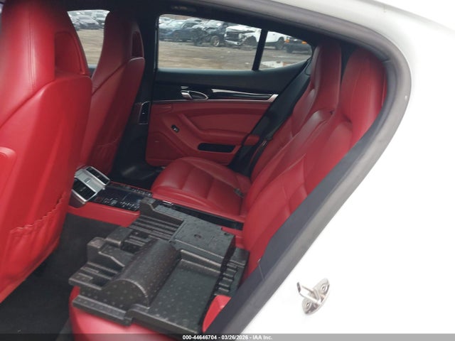2016 PORSCHE PANAMERA WP0AA2A78GL000930 Photo 7