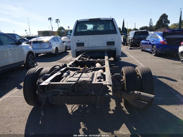 Ford F-450 Chassis Xl 2017 1FDUF4GT4HEF50481 Image 16