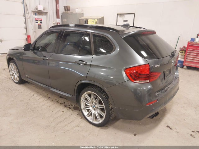 2015 Bmw X1 Xdrive35i მანქანა იყიდება აუქციონზე, vin: WBAVM5C52FVV94422, აუქციონის ნომერი: 44646740