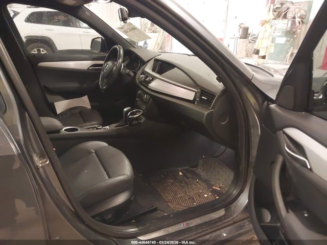 2015 Bmw X1 Xdrive35i მანქანა იყიდება აუქციონზე, vin: WBAVM5C52FVV94422, აუქციონის ნომერი: 44646740