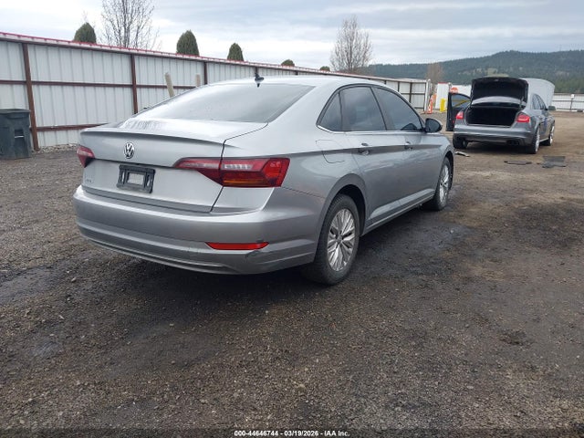 3VWN57BU8KM187985 Volkswagen Jetta 1.4t S