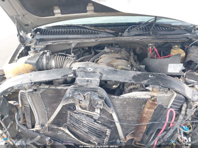 44646762 :رقم المزاد ، 1GTHK23G82F184718 vin ، 2002 Gmc Sierra 2500hd Sle مزاد بيع