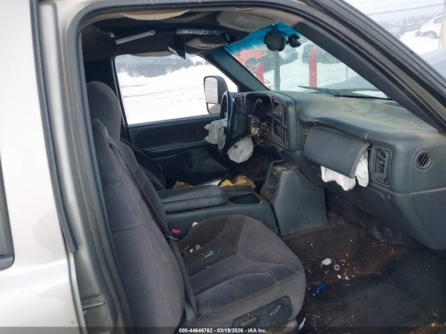 44646762 :رقم المزاد ، 1GTHK23G82F184718 vin ، 2002 Gmc Sierra 2500hd Sle مزاد بيع
