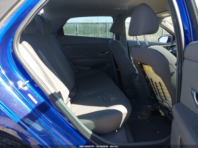 KMHLS4AG9PU431137 Hyundai ELANTRA SEL