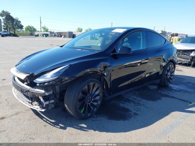 7SAYGDEF6NF487929 Tesla Model Y Performance Dual Motor All-wheel Drive