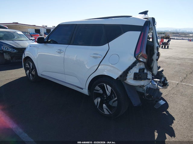 KNDJ53AU7R7897623 KIA Soul Gt-line