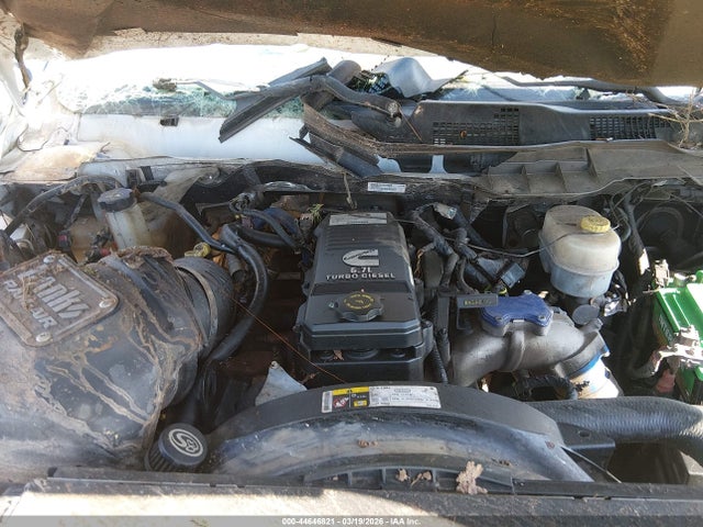 44646821 :رقم المزاد ، 3C6UR5DL3JG205082 vin ، 2018 Ram 2500 مزاد بيع