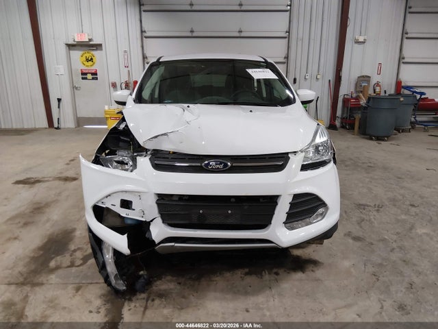 Продажа на аукционе авто 2016 Ford Escape Se, vin: 1FMCU9GX3GUC80018, номер лота: 44646822