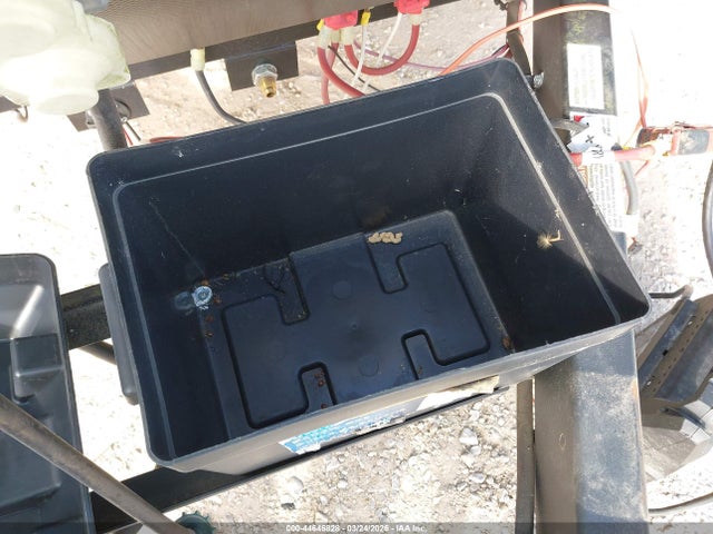 2023 Coleman Lantern 17 R მანქანა იყიდება აუქციონზე, vin: 4YDTCMG16PH940872, აუქციონის ნომერი: 44646828