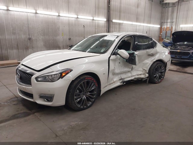 2018 Infiniti Q70 3.7x Luxe მანქანა იყიდება აუქციონზე, vin: JN1BY1AR2JM220726, აუქციონის ნომერი: 44646833