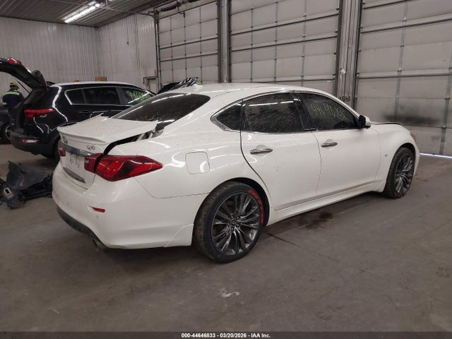 2018 Infiniti Q70 3.7x Luxe მანქანა იყიდება აუქციონზე, vin: JN1BY1AR2JM220726, აუქციონის ნომერი: 44646833