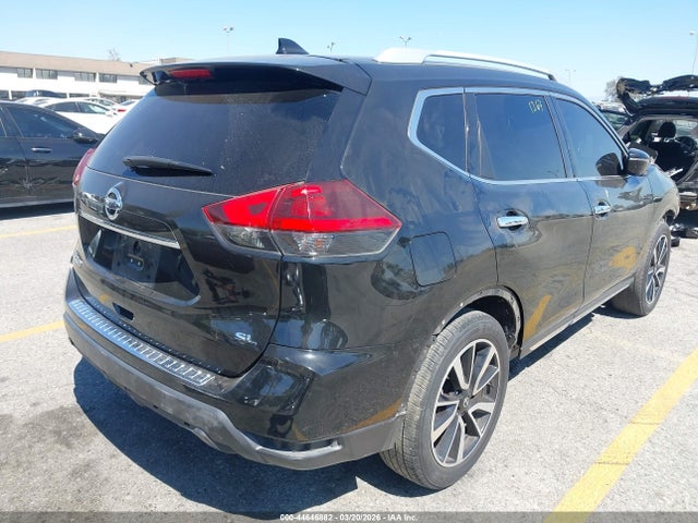 JN8AT2MT4JW464021 Nissan Rogue Sl