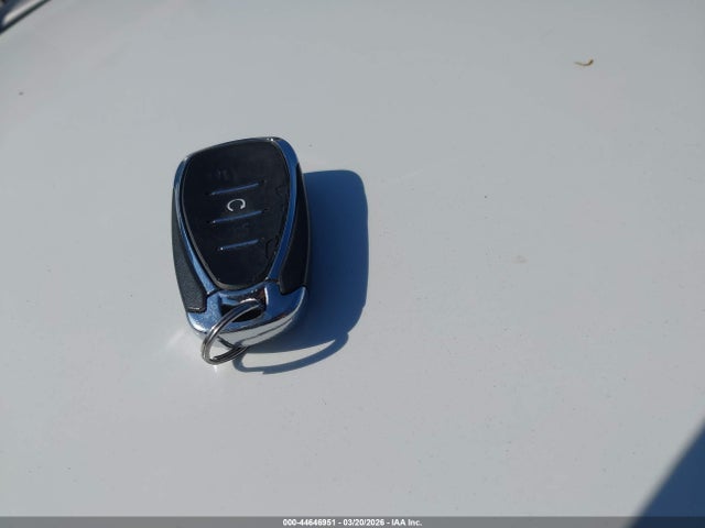 1G1ZD5ST1JF121787 Chevrolet MALIBU LT