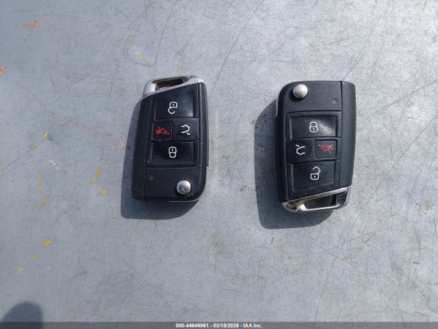 2019 VOLKSWAGEN TIGUAN 3VV2B7AX6KM054105 Photo 10