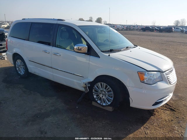 2013 CHRYSLER TOWN & COUNTRY 2C4RC1GG3DR570674