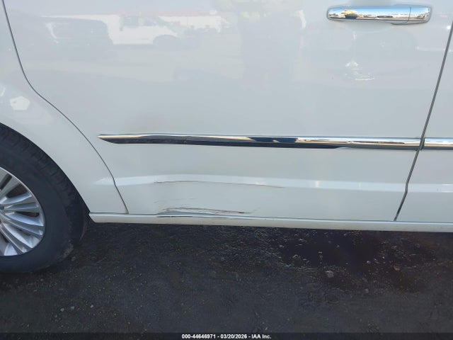 Продажа на аукционе авто 2013 Chrysler Town & Country Limited, vin: 2C4RC1GG3DR570674, номер лота: 44646971