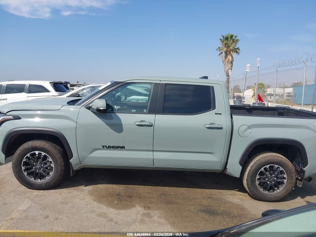Toyota Tundra Sr5 2025 5TFLA5DB9SX330815 Image 14