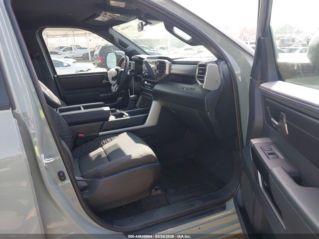 Toyota Tundra Sr5 2025 5TFLA5DB9SX330815 Image 5