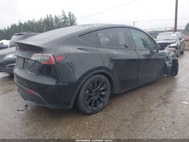 44646986 :رقم المزاد ، 7SAYGDEE2RF128462 vin ، 2024 Tesla Model Y Long Range Dual Motor All-wheel Drive مزاد بيع