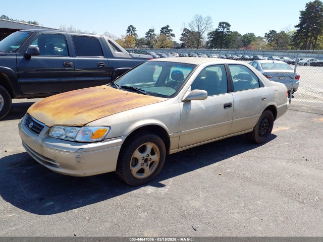 2001 TOYOTA CAMRY 4T1BG22KX1U103818 Photo 1