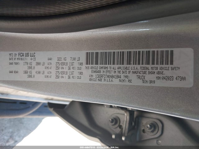 44647018 :رقم المزاد ، 1C6SRFDTXKN841844 vin ، 2019 Ram 1500 Laramie  4x4 6'4 Box مزاد بيع