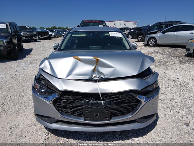 JM1BPACLXL1173099 Mazda Mazda3 Select Package