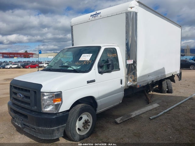 Ford E-450 Cutaway 2024 1FDXE4FN0RDD25114 Image 2