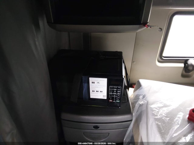 Продаж на аукціоні авто 2020 International Lt, vin: 3HSDZAPR9LN879275, номер лоту: 44647046