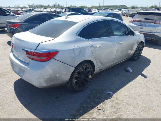 2014 Buick Verano მანქანა იყიდება აუქციონზე, vin: 1G4PP5SK1E4217929, აუქციონის ნომერი: 44647051