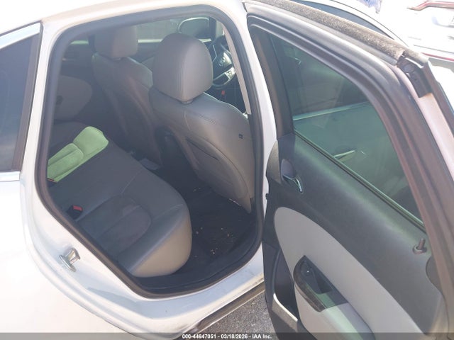 2014 Buick Verano მანქანა იყიდება აუქციონზე, vin: 1G4PP5SK1E4217929, აუქციონის ნომერი: 44647051