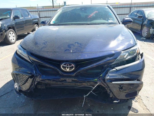2022 Toyota Camry Se მანქანა იყიდება აუქციონზე, vin: 4T1G11AK5NU617374, აუქციონის ნომერი: 44647078