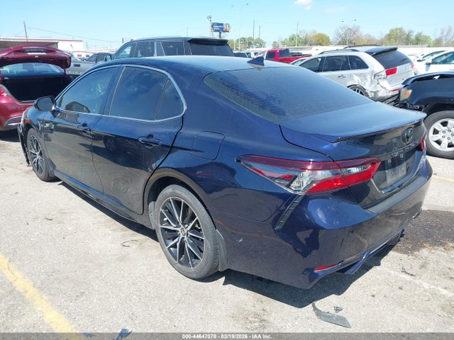 2022 Toyota Camry Se მანქანა იყიდება აუქციონზე, vin: 4T1G11AK5NU617374, აუქციონის ნომერი: 44647078