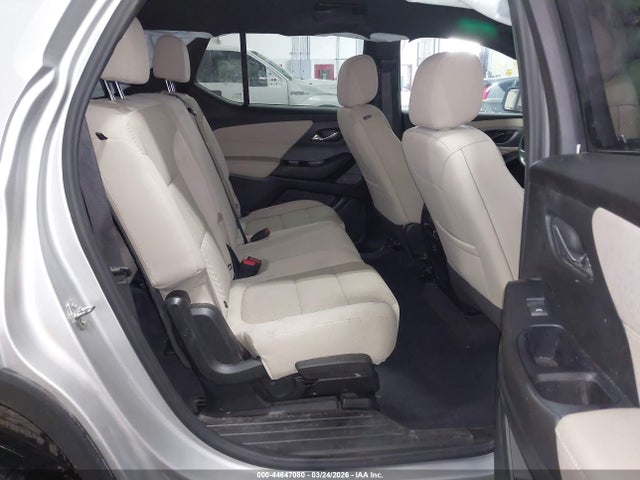 1GNEVFKW3NJ111792 Chevrolet Traverse Awd Ls