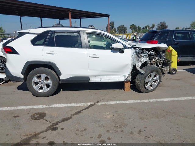 Toyota Rav4 Xle 2019 JTMW1RFV5KD507082 Image 13